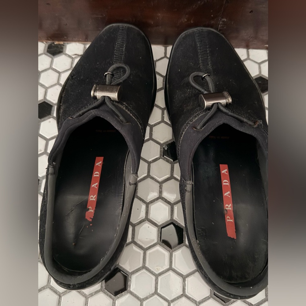 Authentic Prada Y2K Black Wool Rubber Flat Slip On Clogs - Size 7.5 - Picture 9 of 14